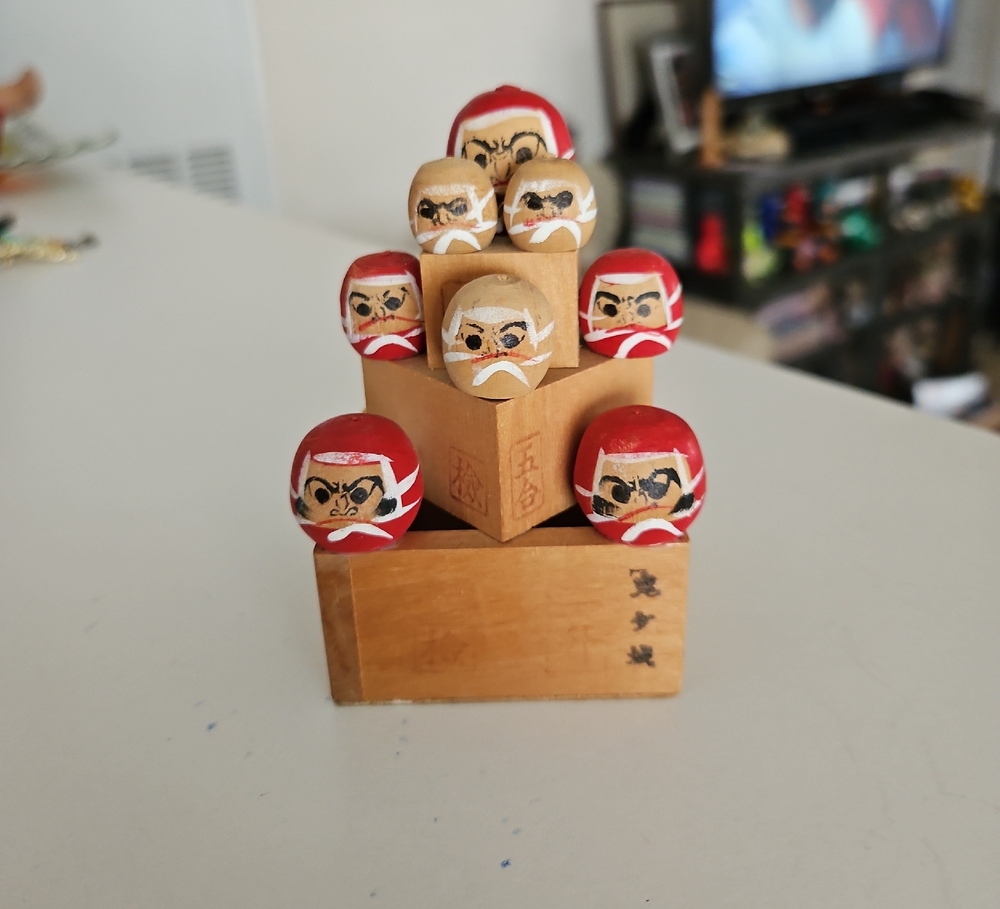 Wooden Daruma Doll Set - Red and Natural